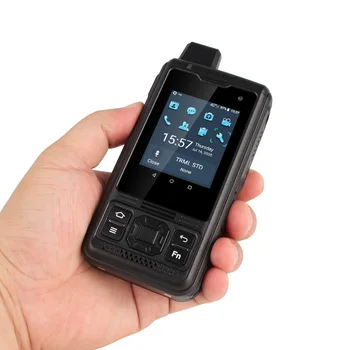 

UNIWA B8000 8GM ROM IP68 Waterproof 4G LTE Smartphone POC Walkie Talkie 2.4'' Touch Screen Android 8.1 Quad Core 4000mAh NFC