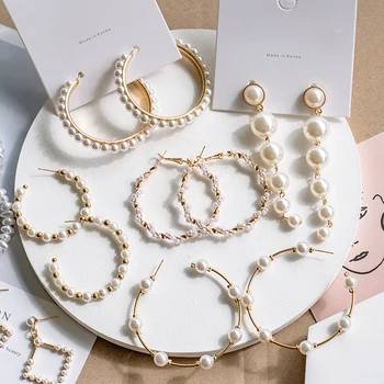 

Pearl Korean Gold Color Earrings Simple Beaded Hoops Statement Fashion Big Circle Dangle Earrings For Women Wedding Jewelry 2020