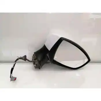 

RIGHT REARVIEW Ford KUGA (CBV)