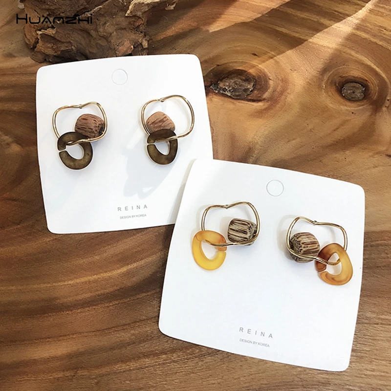 

HUANZHI New 2019 Korean Colorful S925 Silver Acetic Acid Geometric Irregular Wood Square Stud Earring for Women Girl Party Gifts