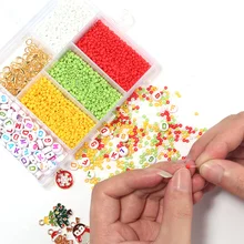 

Hot Selling Handmade Boxed Christmas Pendant Acrylic Letter Beads Rice Beads Boxed Handmade Diy Accessories Set