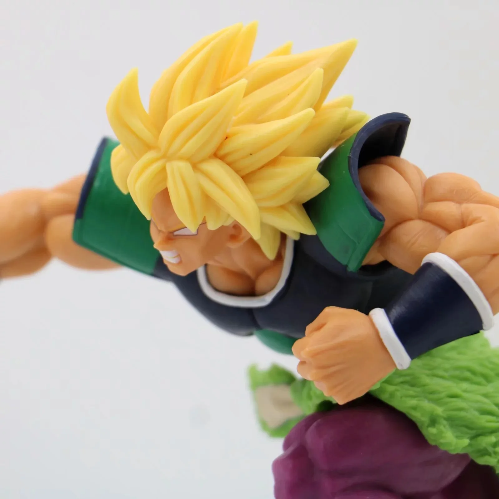 Fight Broly Super Yellow Hair theater версия в штучной упаковке Garage Kit