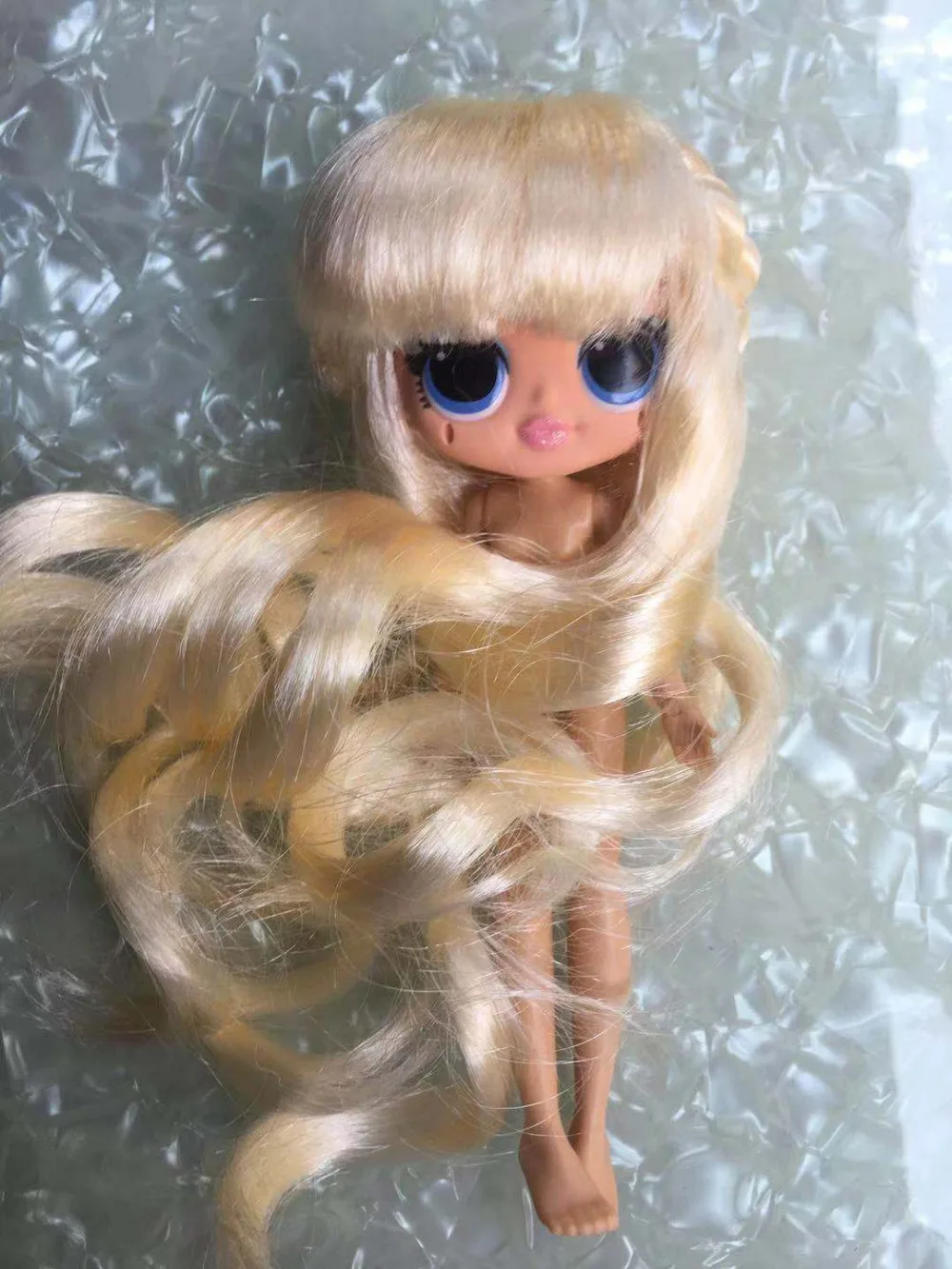 Мода сестра кукла голова игрушка черные волосы девушка кукла игрушка волосы кукла игрушка часть девушка мода Сделай Сам туалетный игрушечный парик 1/6 куклы парики - Цвет: head with body