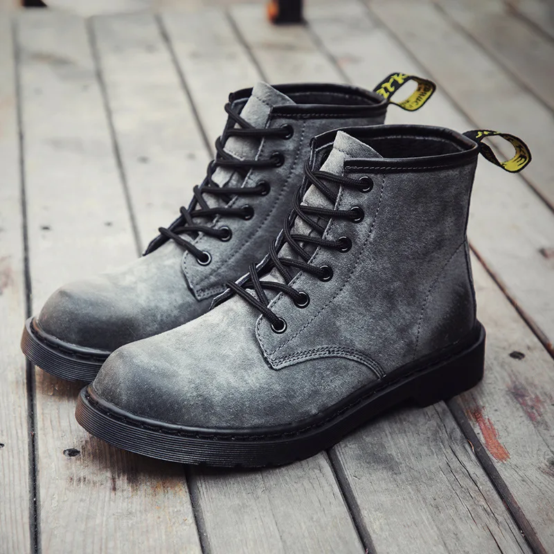 

2019 Autumn Large Size England Couples Black And White with Pattern Martin Boots Men's Short Boots Mid-top Dull Polish Men's Boo