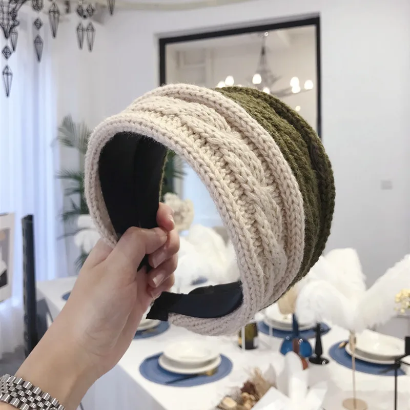 

Winter Knitted wide Headband Women Warm Handmade Hairband Girls Fashion Solid Turban Center Knot Casual Hair Accessories