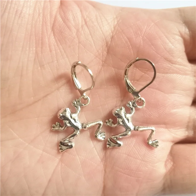 Tiny Jump Frog Leverback Earrings Clip Dangle Geek Jewellery Quirky Gothic Jewelry | Украшения и аксессуары