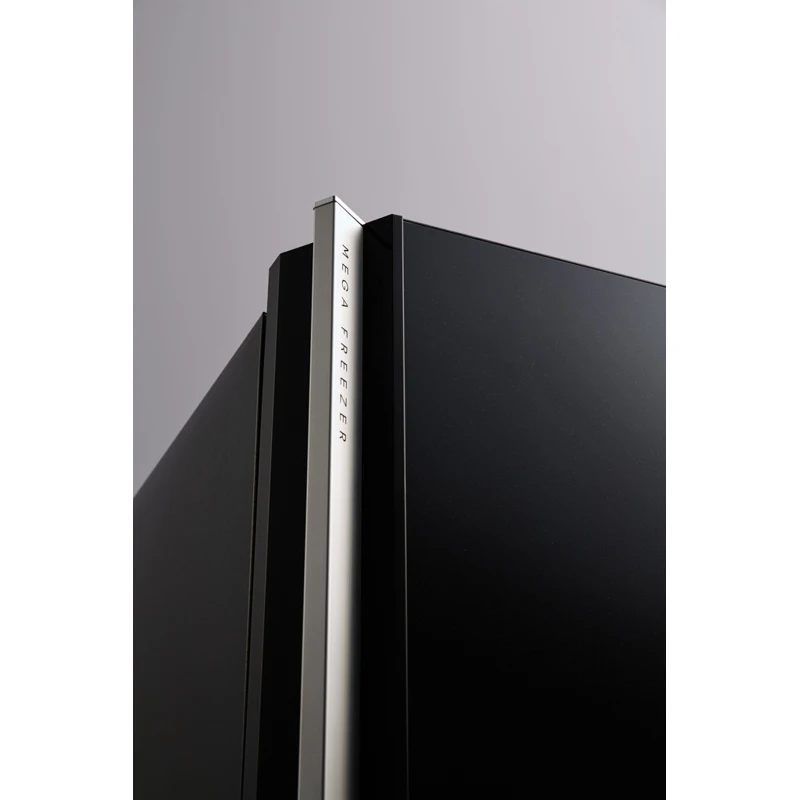 Холодильник SHARP SJXG60PGBK