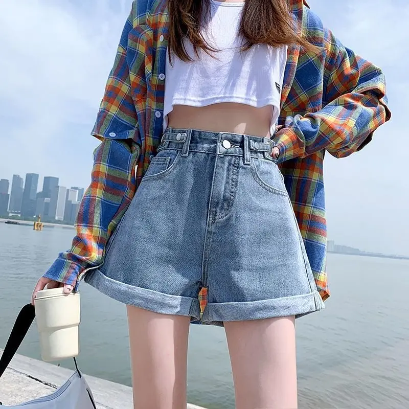 

Women's Shorts Summer Loose Jean Shorts Korean Style High Waisted Shorts Small Daisy Embroidered Wide Leg Shorts Casual Shorts