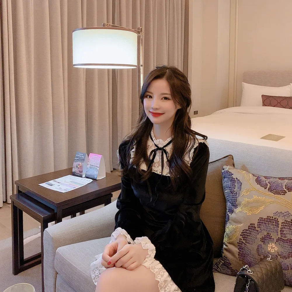 S XL New Autumn Dress Girls Female Vintage Long Sleeve Women Dresses Robe Vestido velvet black Christmas Party Dress Evening