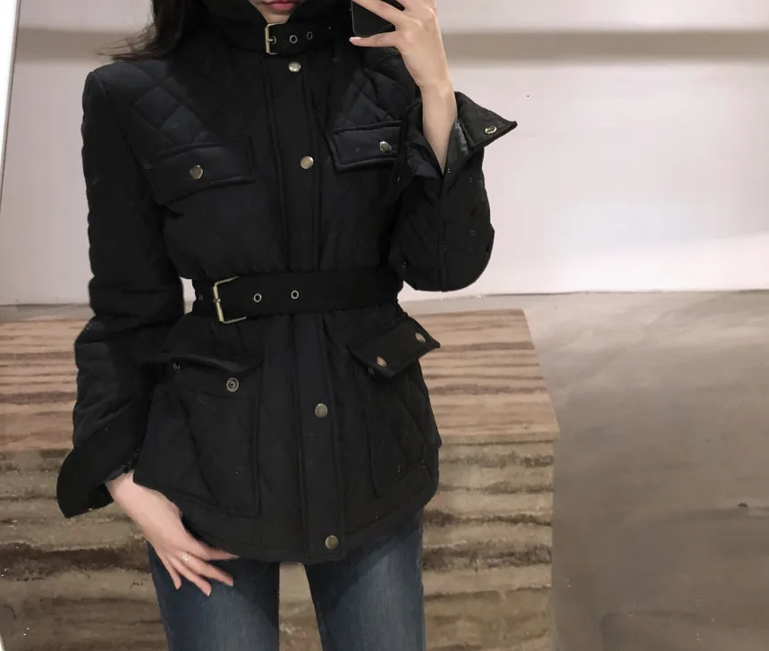 SHENGPALAE Chic High Quality Grid Self-cultivation System Belt Design Jacket Cotton Short Fund Korean Loose Coat Woman FV427