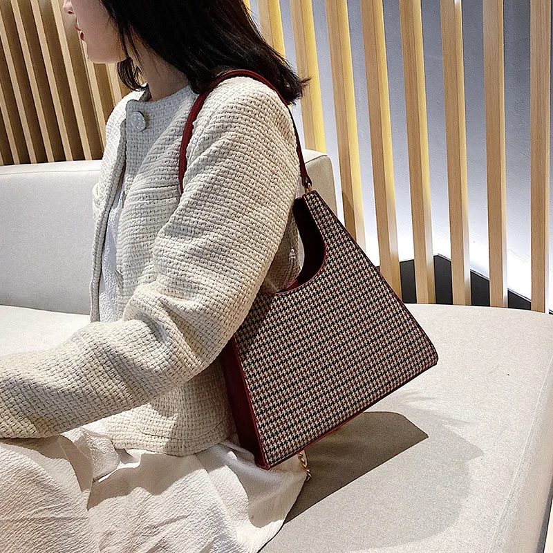 

2019 New Style Fashion Network Red Autumn Simple Armpit Bag Pattern Textured Bag Western Style Textured Shoulder Bag Women's