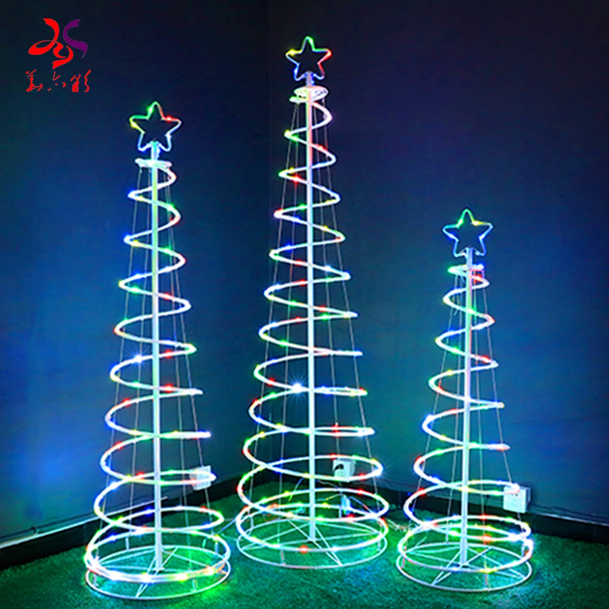 Em estoque de iluminação ao ar livre colorido natal espiral árvore  decoração de natal espiral árvore com remover controle|Árvores| - AliExpress