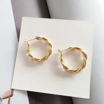 

Metal C-shaped Stud Earrings For Women twist woven geometric Vintage Earring