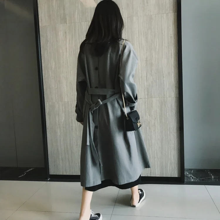 Gplus, Женский Повседневный Тренч цвета хаки, серый, однобортный, верхняя одежда, модная уличная одежда, с поясом, офисное Женское пальто, шикарный длинный Тренч C9665