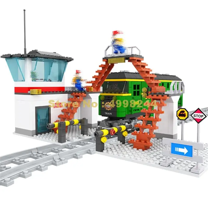 

ausini 25810 517pcs transportation train station building block 3 figures Bricks Toy