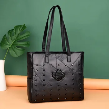 

Women's Sheep Skin Retro Handbag Women High-capacity Bag Women's Leisure Fashion Messenger Handbag Shoulder Bag