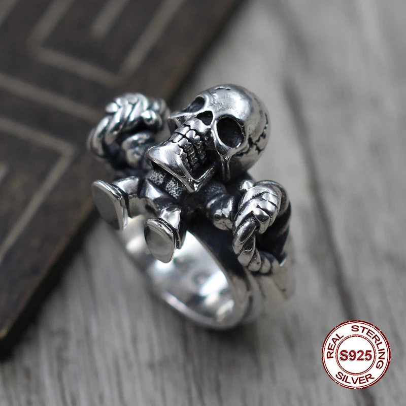 

S925 pure silver men's ring personality Restoring ancient ways punk style Skull and bones pop classic ring Gift to your lover