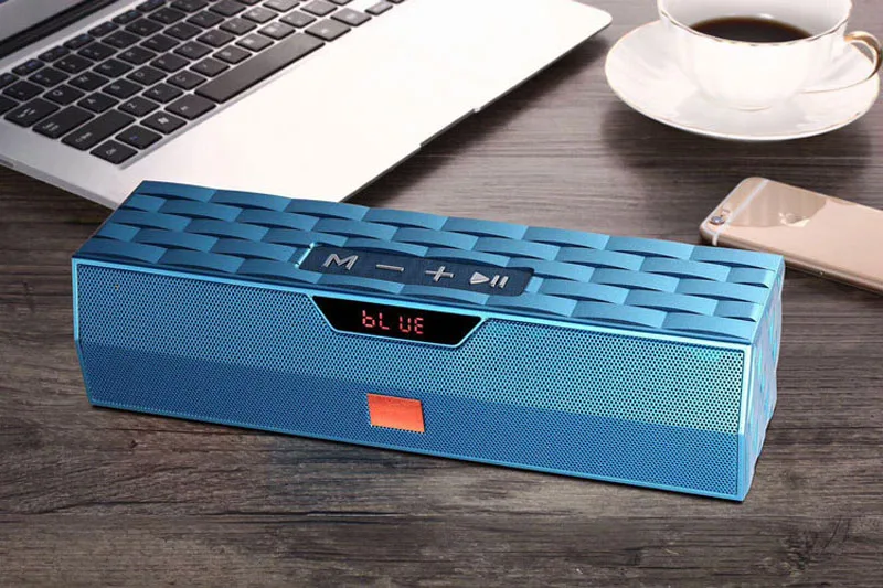 8755224583_2055350123