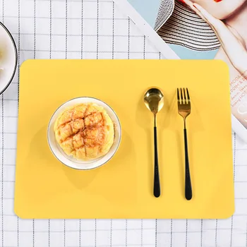 

1Pcs Non-Slip Placemat Rectangle Nordic Style Tableware Pad Silicone Heat Insulation Dining Table Mat Pure Color