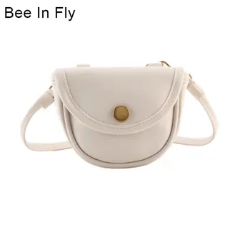 

Femal Bag 2019 Korean Trend PU Solid Green Red White Black Single Shoulder Bag Wild Fashion Mini Strap Flap Bag Saddle Bag