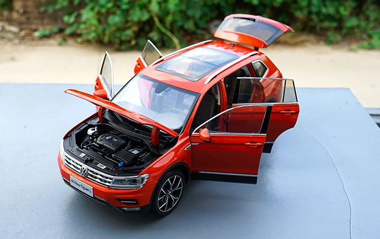1:18 VW TIGUAN L литая под давлением Модель автомобиля игрушки Металлическая Модель автомобиля оригинальная коробка