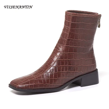 

Autumn and Winter Square Toe Thick Heel Boots Women's Short Boots 2020 New Short Tube Retro Stone Pattern Mid-heel Zipper Boots