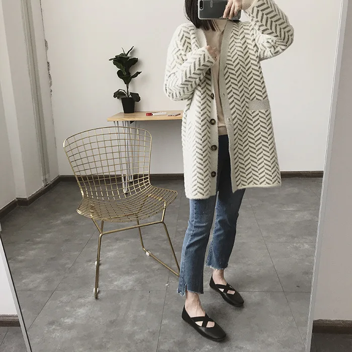 Fan yi/одежда г. Осенняя одежда кардиган с длинными рукавами из меха норки и узором в елочку, свободный Универсальный длинный кардиган W