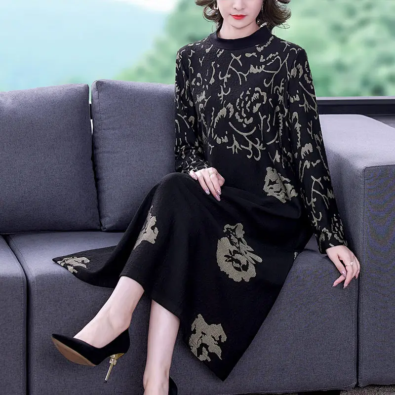 

Large Size Plus Velvet Thick Warm Base Dress Retro Flower High-End Temperament Jacquard Dress Autumn Winter Women Clothing M1235