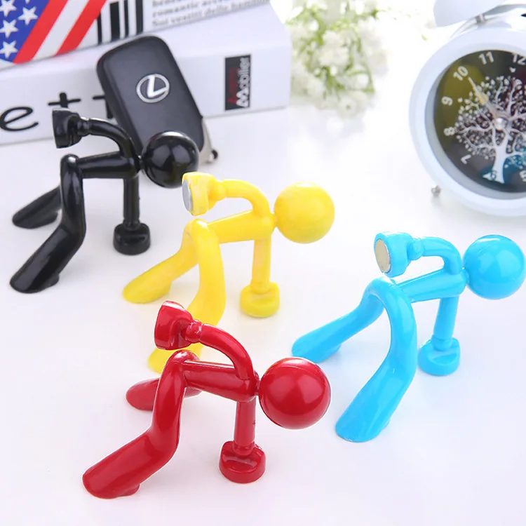K Korean-style Creative Climbing up A Wall Villain Magnet Key Hanger Strong Magnetic Suction Villain Keychain Iron Absorption Ho