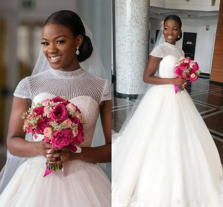 

Elegant High Neck Pearls Beaded Ailne Wedding Dresses Vintage Ctystals Short Sleeves African Bridal Gown Plus Size Bridal Gown