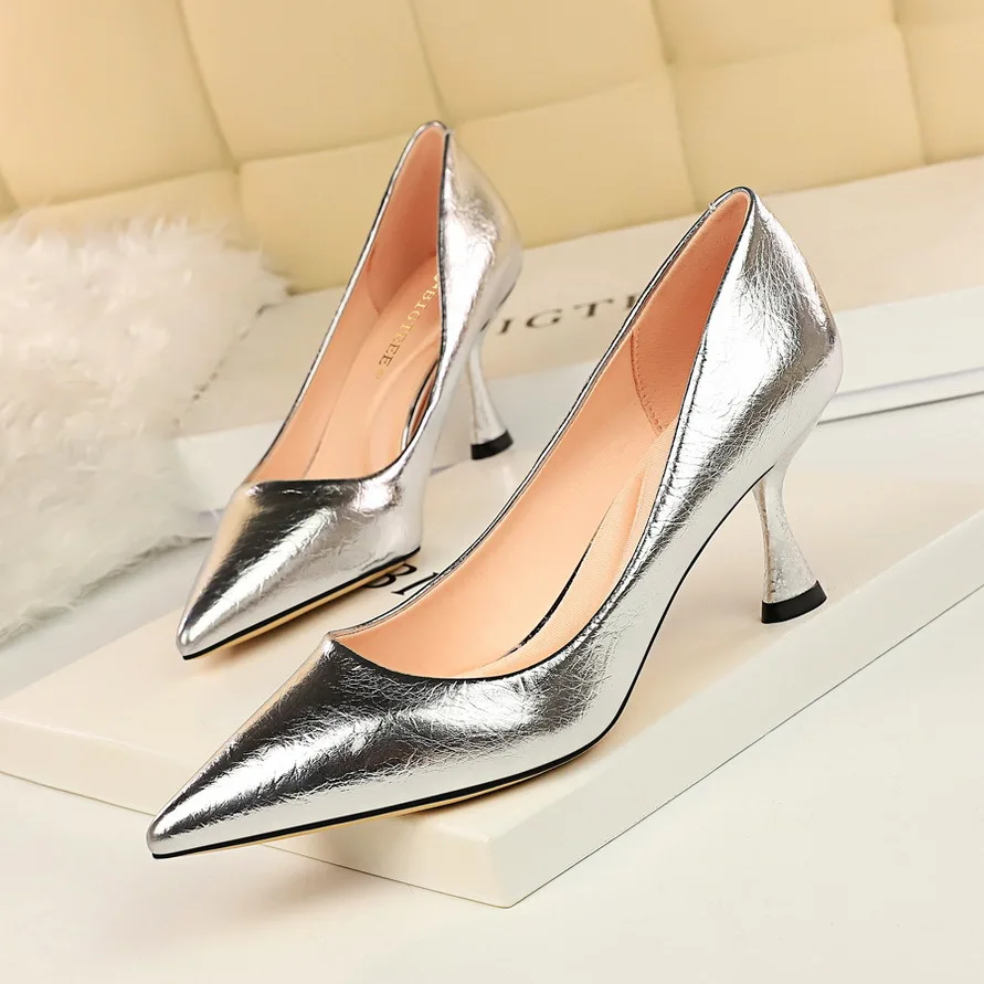 

Women's Shoes Large Size Boats Shoes Woman High Heels Wedding Shoes Pumps zapatos mujer 2019 Thick Heels ladies shoes Black gold