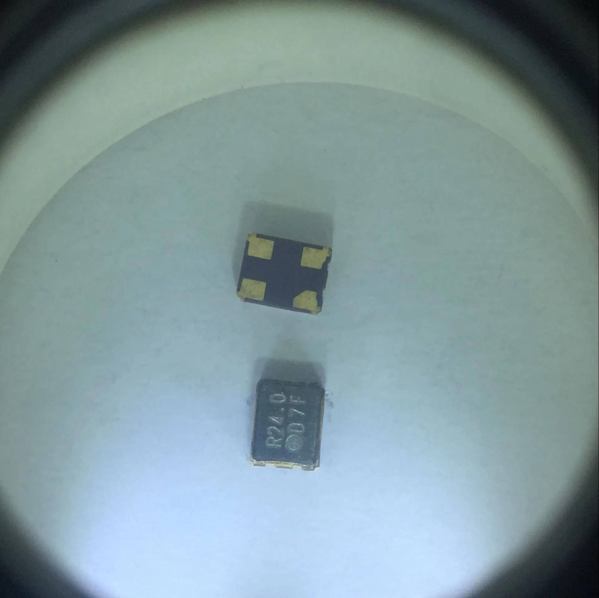 

50 шт./NDK 2520 2025 активный SMD кварцевый генератор 32,768 K 32,768 кГц низкочастотный небольшой размер оригинальный