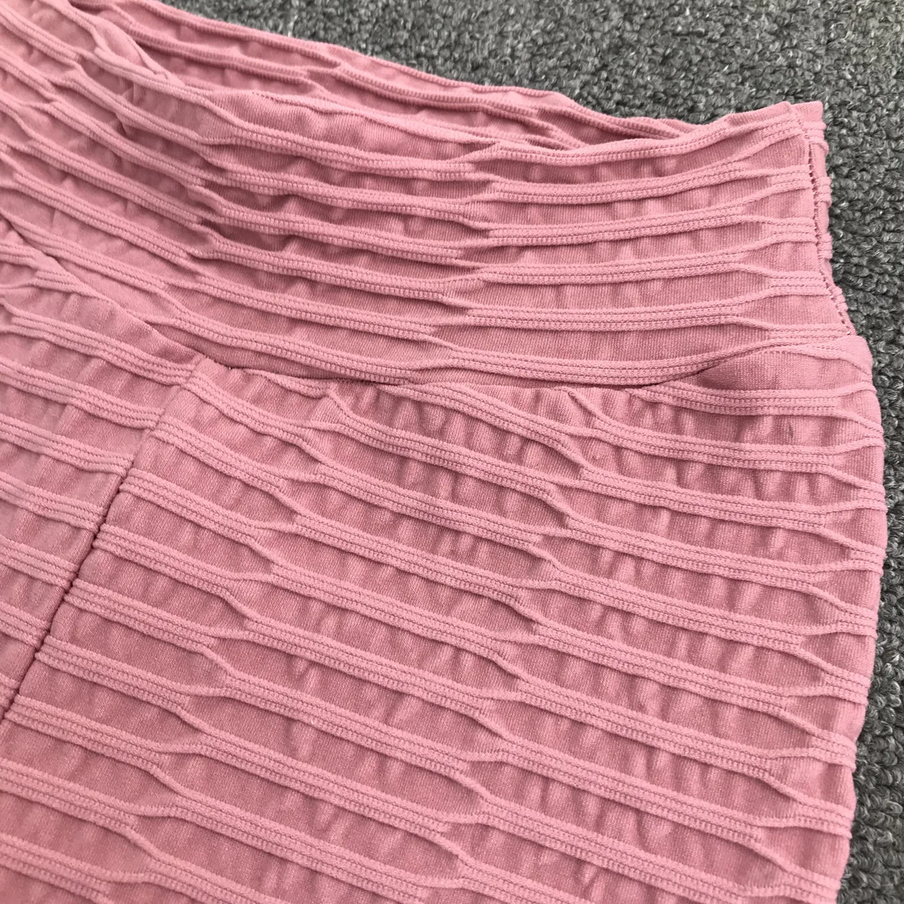 Buttock Lifting Fitness Pants Thin Summer Training Running Sports Tight-Fit Quick Drying Pants 3D Exaggerates Hips Yoga Pants