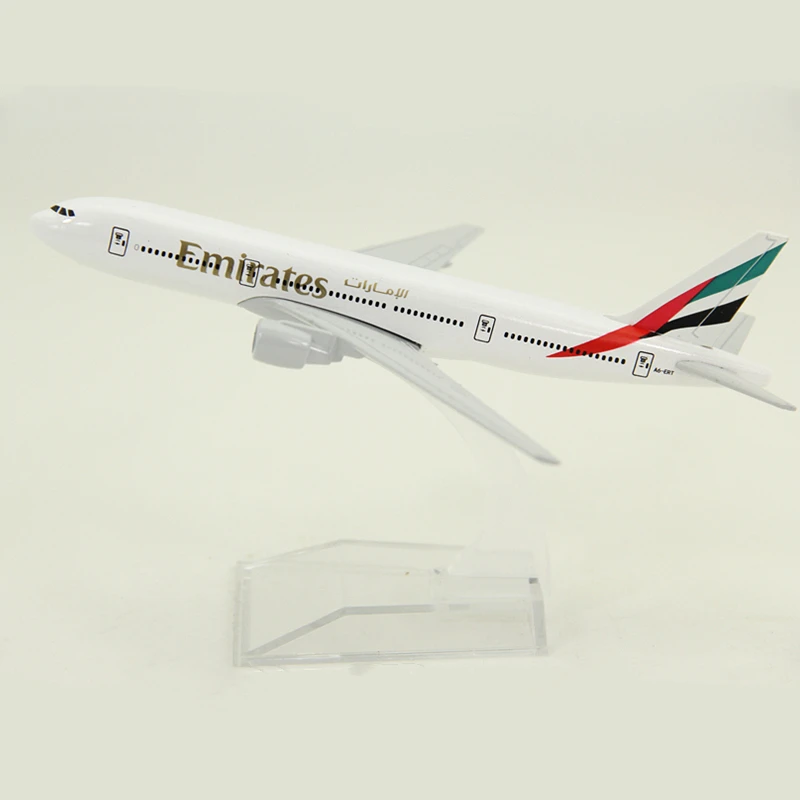 16 см 1:400 Масштаб Самолеты Boeing 777-300 Emirates Airlines модель самолета Модель самолета Коллекционная модель украшения подарки - Цвет: Emirates Airlines