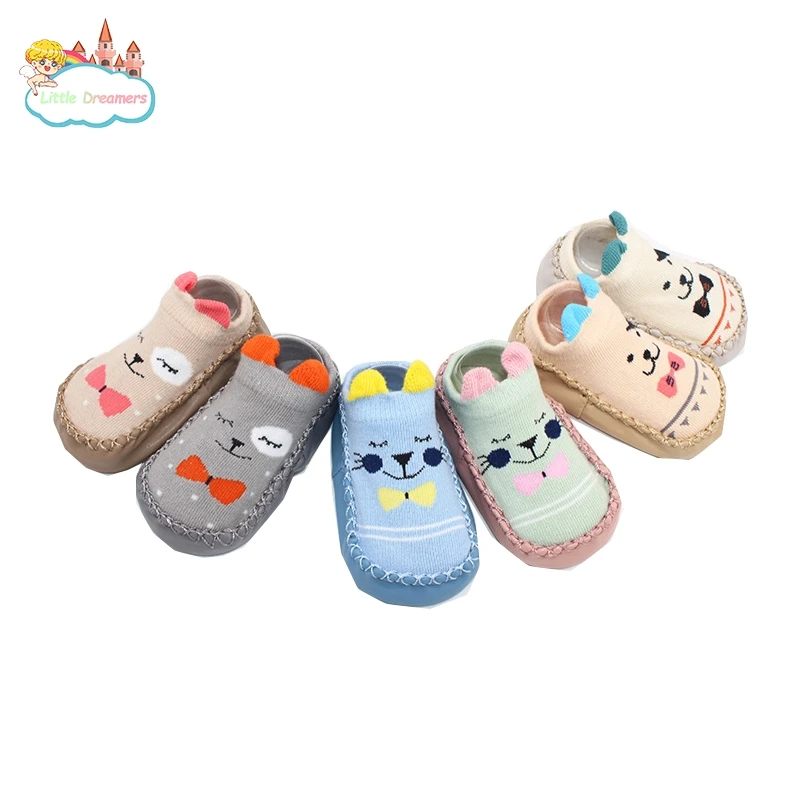 

3-36 Months Unisex Baby Shoes / Socks with Design and Non-Slip Sole