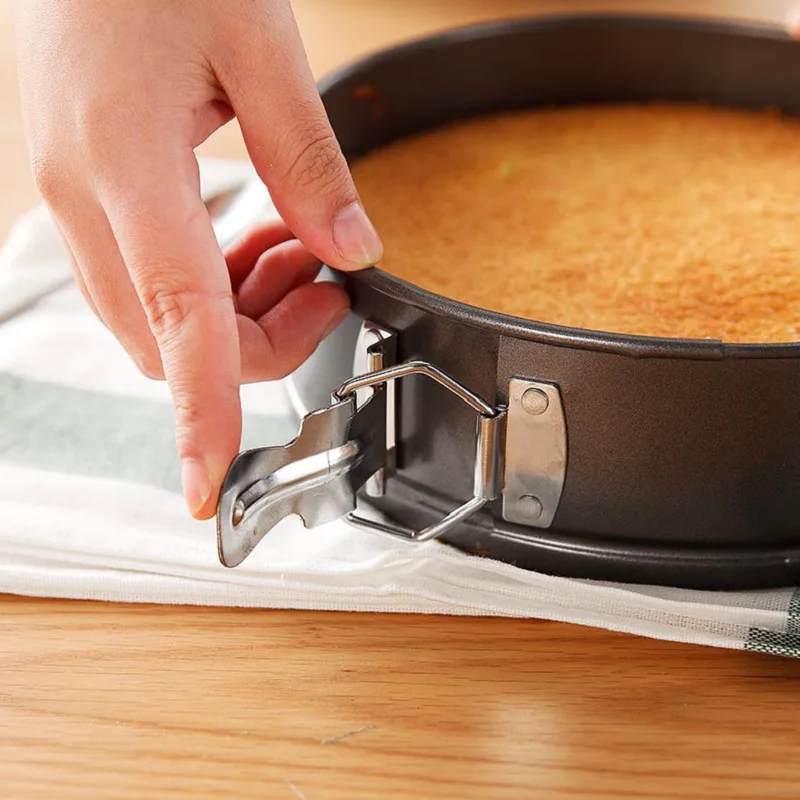 

Kitchen Non-stick Cake Baking Pan Round Shape Cake Mold Steel Springform Pan Set Removable Bottom Cake Decorating Bakeware Tools