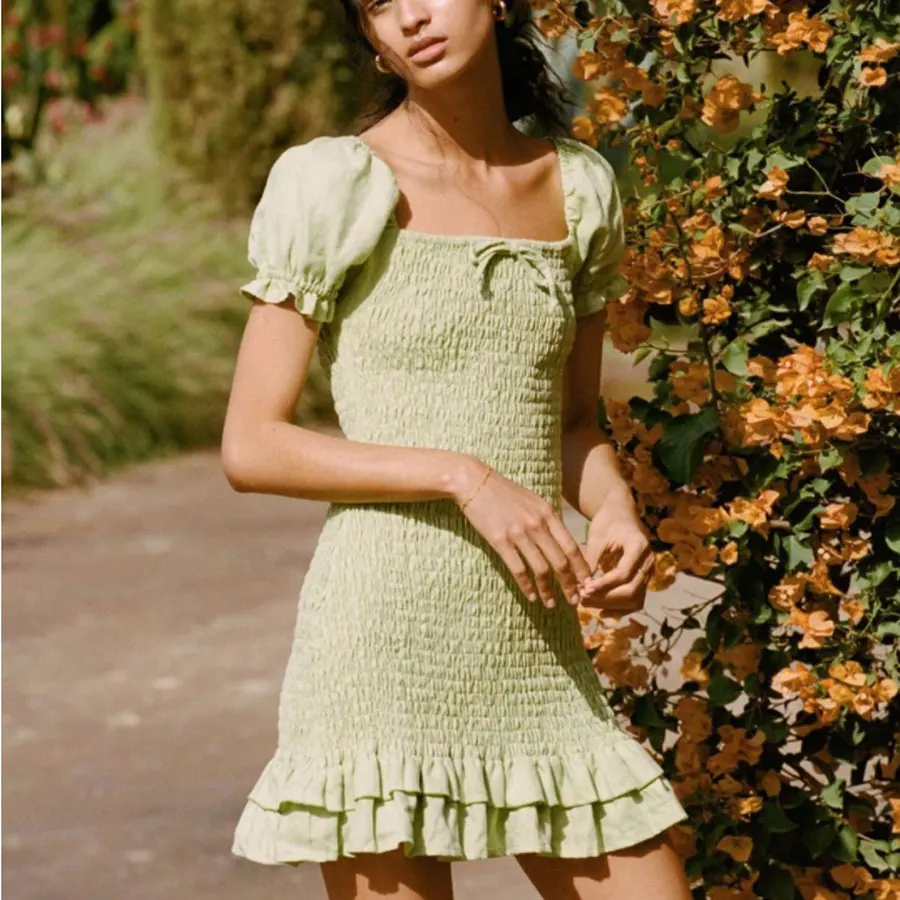 

2019 Summer Women Dress Square Collar Fashion Sexy Mini Dress Ruffled Style Light Green Elestic Holiday and Vocation Dress Women