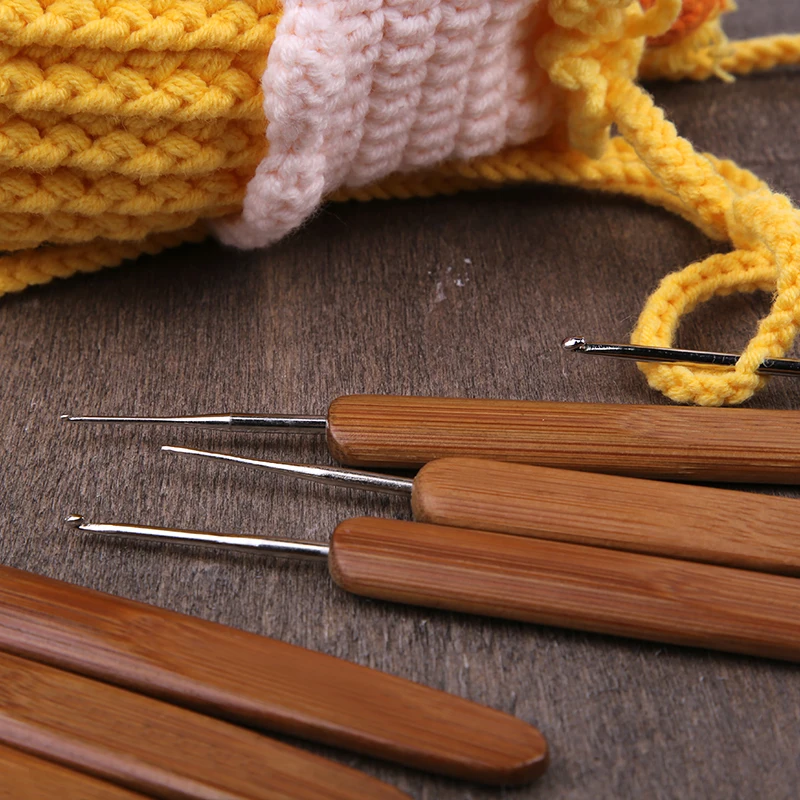 LMDZ 20pcs Bamboo Crochet Hooks Set Knitting Needles Weave Tools Yarn  Accessories Crochet Hooks Needles for Knitting Tool