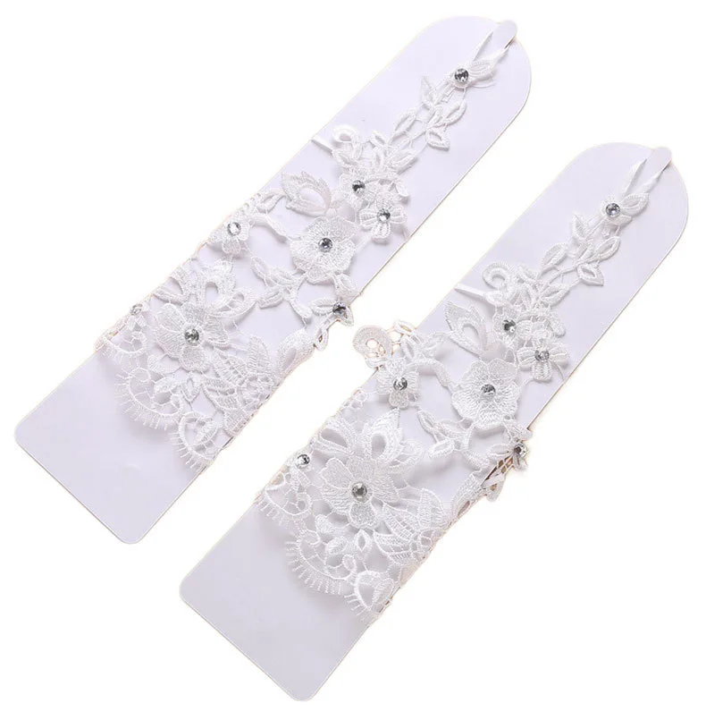 Bride Gloves Fingerless Lace Appliques Beaded Wedding Accessories
