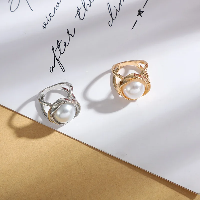 Pearl Brooches Women Square Scarf Buckle Geometry Cross Brooch Pin Metal Ring Clothing Accessories