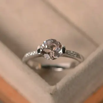 

S925 Sterling Silver Fashion Platinum-plated Simple Four-prong Inlaid Single Super Sparkling Champagne Morganite Ladies Ring