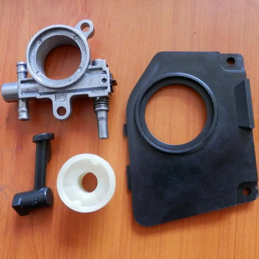 Oil Pump Cover Endless Screw Nozzle Kit Accessories Part For 25CC 2500 Chainsaw