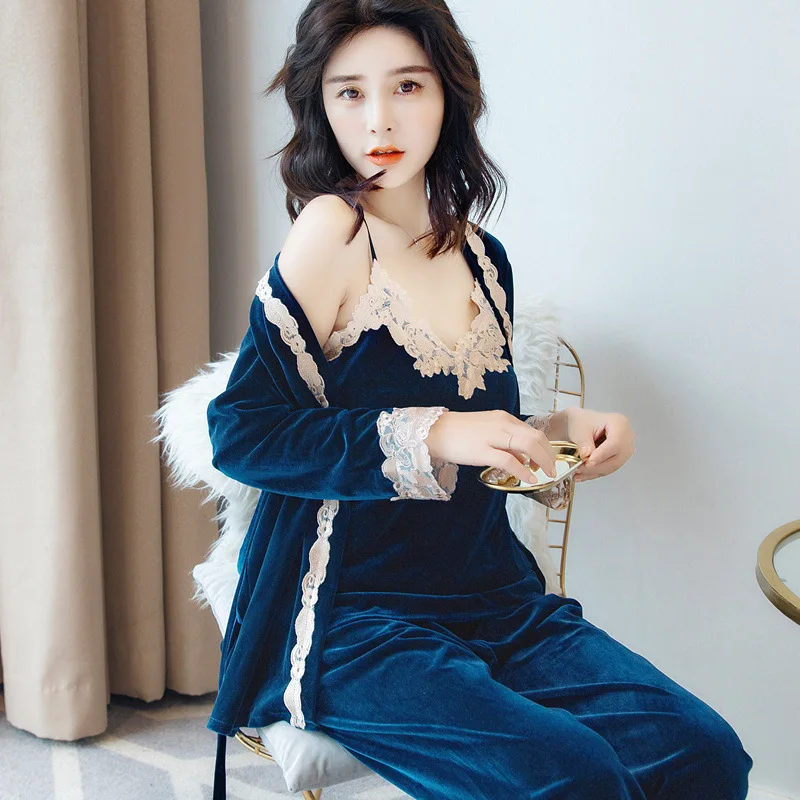 

2020 Winter Long Sleeve Pajamas Set Long Sleeve Autumn Nightdress Set Loose Sweet Three Piece Velvet Sleepwear Women Pyjamas
