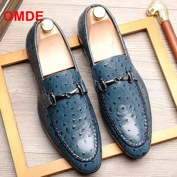 

OMDE Italian Loafers Ostrich Pattern Slip On Men Casual Shoes Genuine Leather Dress Shoes Wedding Party Formal Suit Shoes Men