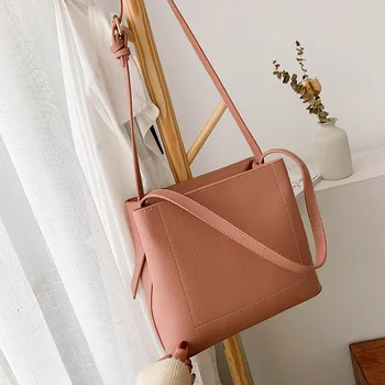 

2020 New Large Bag Simple Women's Bag Portable Shoulder Bag Messenger Bag Women's Casual Bag