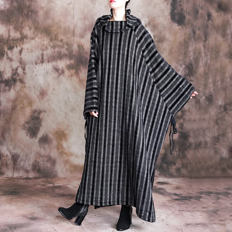 Черный Johnature Women Bat Sleeve Dress Turtleneck Winter New Striped Plus Size Women Cloths Thick High Quality Loose Dresses - Цвет: Черный