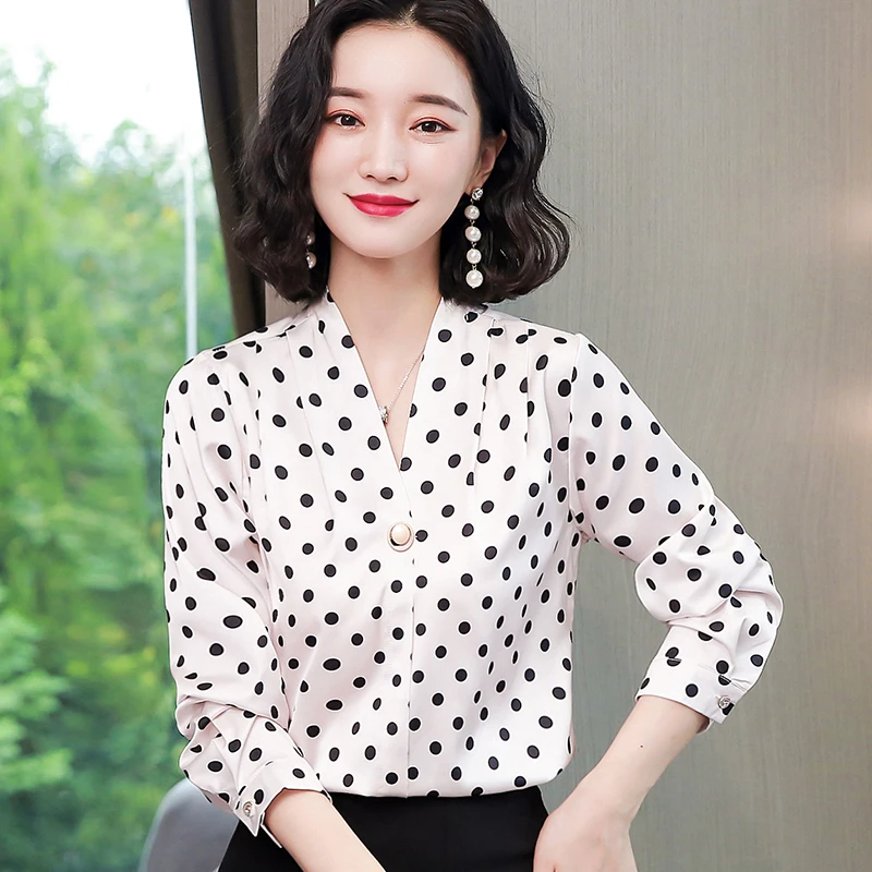 

Korean Silk Women Shirts Woman V-neck Satin Blouses Tops Women Long Sleeve Shirts Top Woman Silk Striped Blouses Tops Plus Size