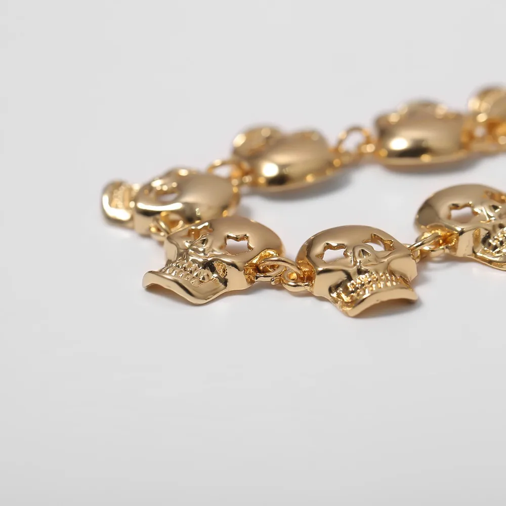 12929735833_1827179314