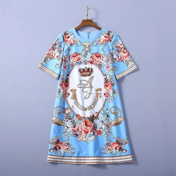 

European and American women's dress 2020 summer new styles Pearl crown flower print five-minute sleeve Fashionable dress