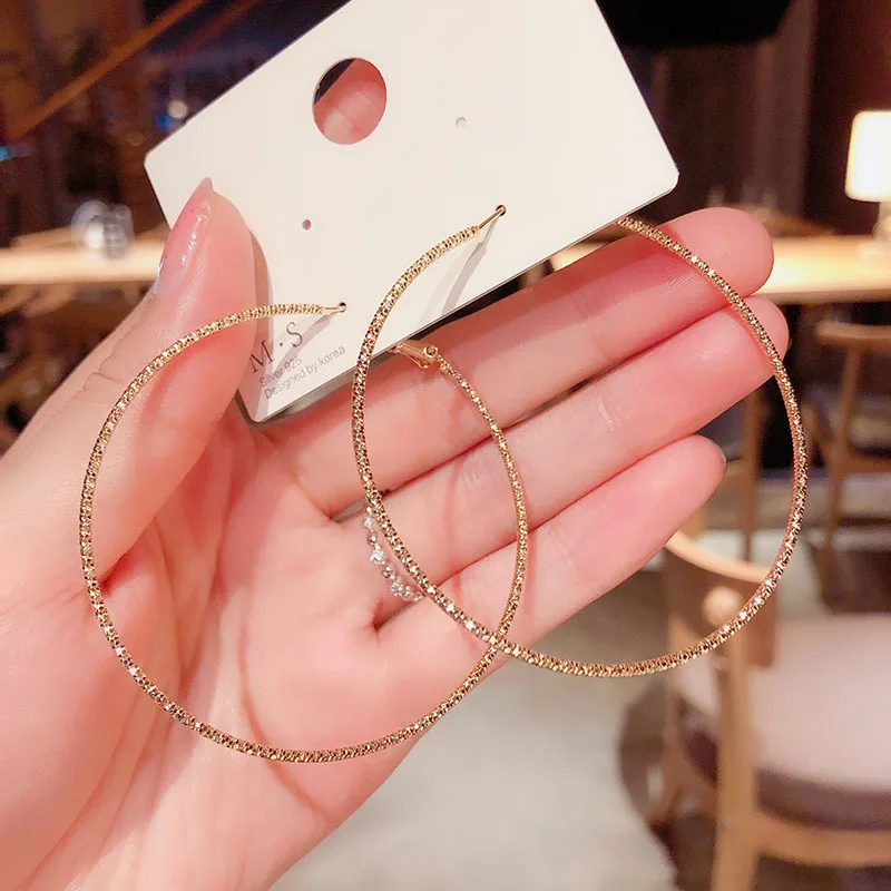 South Korea's Dongdaemun Metallic Big Circle Earrings Bright Gold Frosted Glossy Fashion Gift for Girls | Украшения и